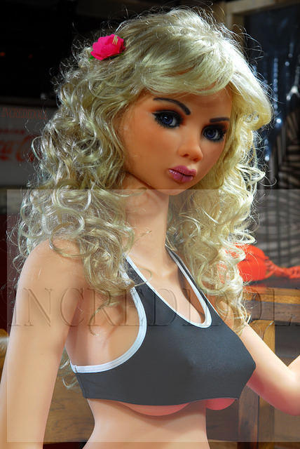 Bar Blonde (03b)