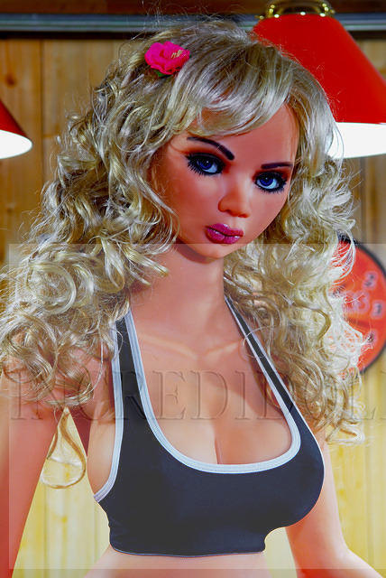Bar Blonde (55b)