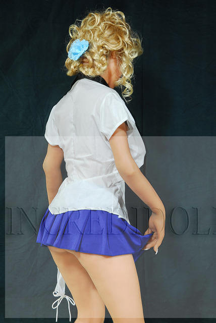 Kay and Darjeeling (215b)