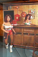 Hooters Bar (38b)